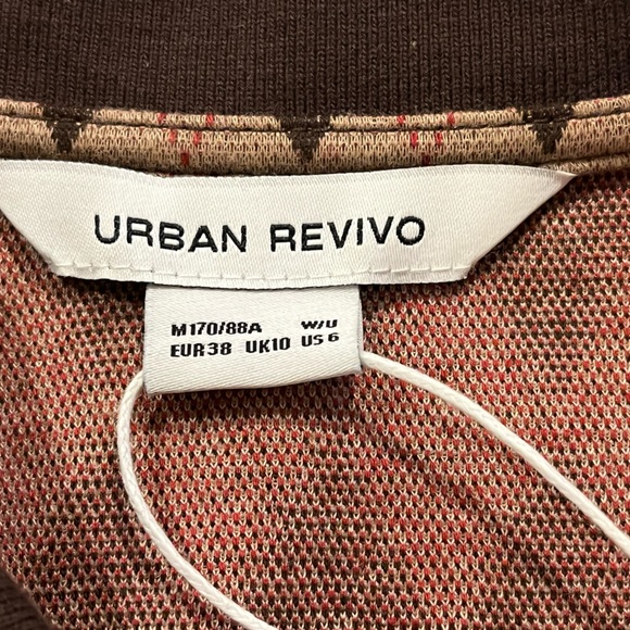 Cropped polo short sleeve shirt, brown argyle print NWT. Purchased in Singapore. - Picture 2 of 4